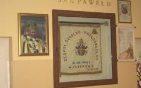 Galeria Podstrony Nadanie imienia szkole 4