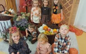 Galeria aktualności Powitanie jesieni w przedszkolu 1