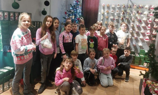 Zdjęcie do W krainie świątecznych bombek